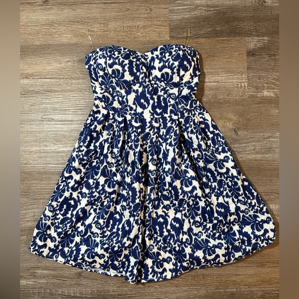 Derek Heart size Medium strapless sun dress royal blue and white